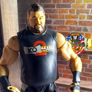 WWE Mattel Elite - Kevin Owen's with belt